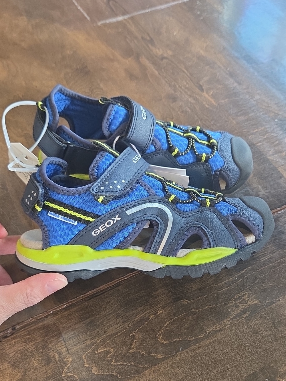 Geox Size 1 Boy's Blue and Yellow Active Sandals NEW